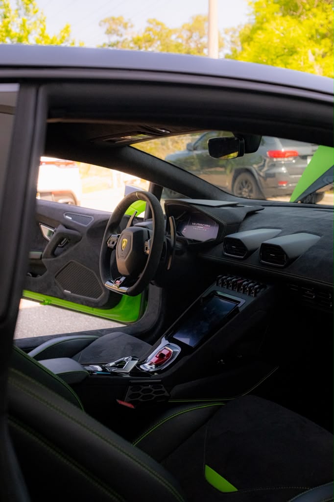 Lamborghini Huracan Tecnica