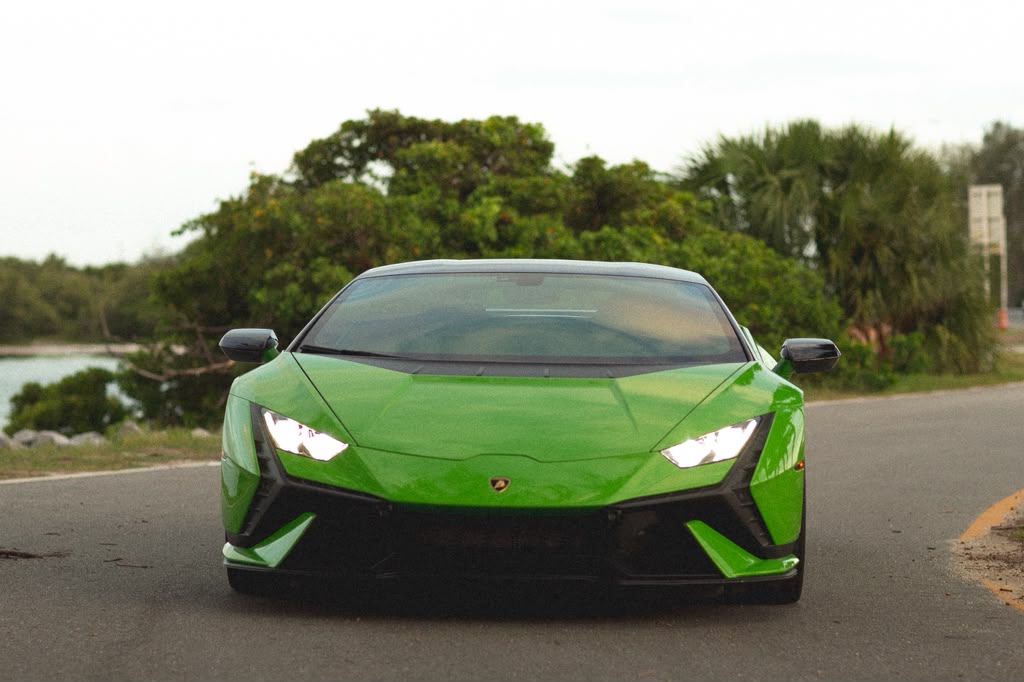 Lamborghini Huracan Tecnica